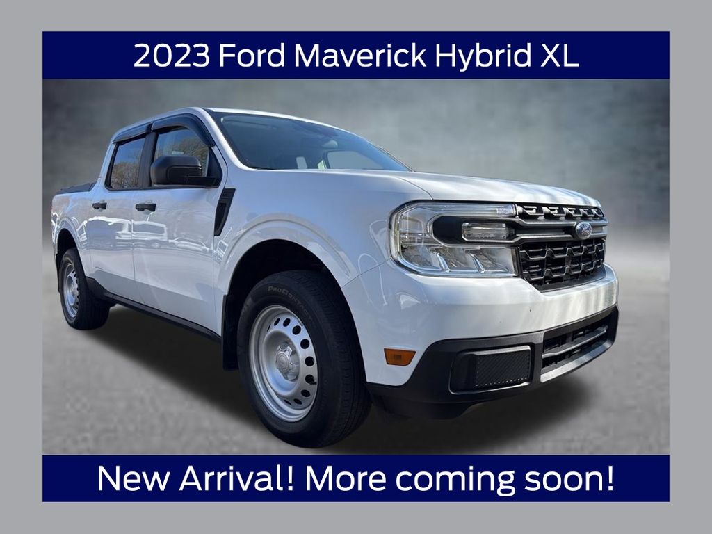 2023 Ford Maverick XL