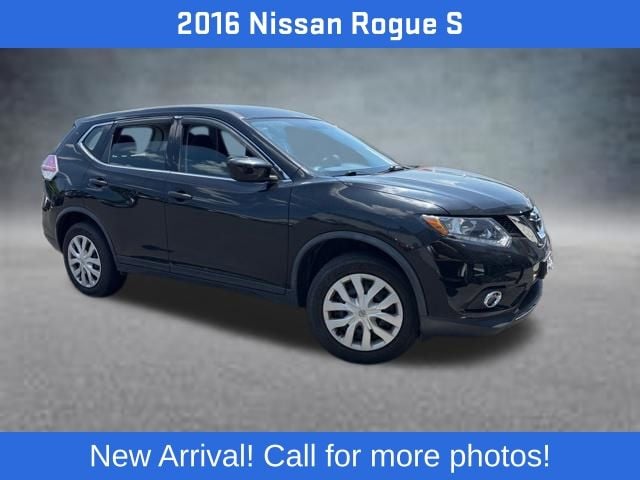 2016 Nissan Rogue S AWD's photo