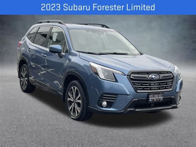 2023 Subaru Forester Limited's photo