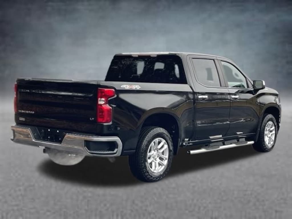 Used 2021 Chevrolet Silverado 1500 LT Truck