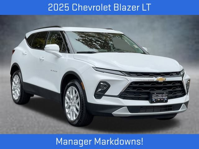 2025 Chevrolet Blazer 3LT's photo