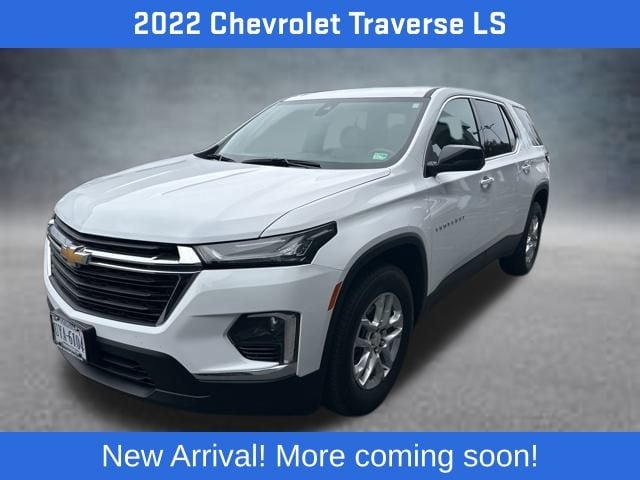2022 Chevrolet Traverse LS's photo