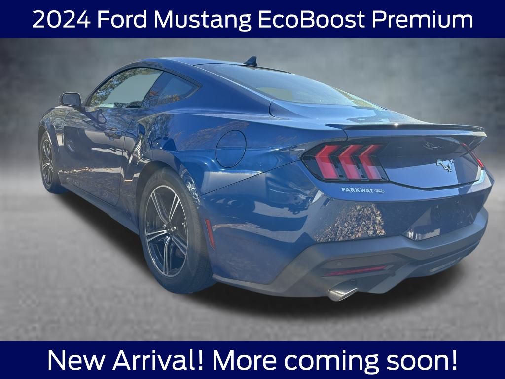 2024 Ford Mustang EcoBoost Premium photo 3