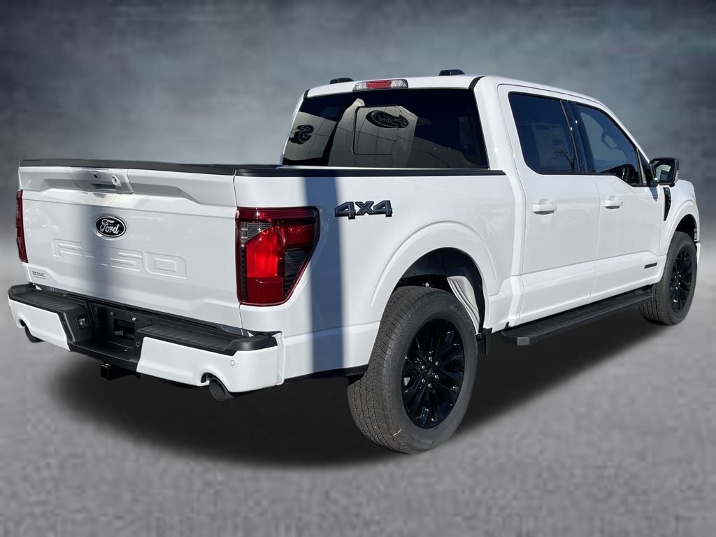 2024 Ford F-150 XLT photo 3