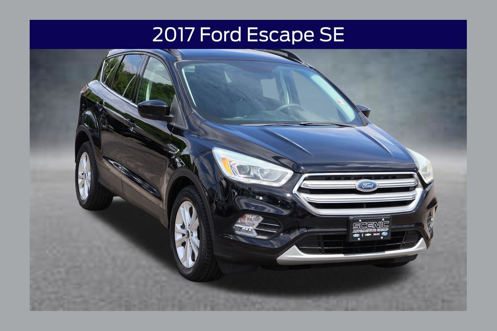 2017 Ford Escape SE's photo