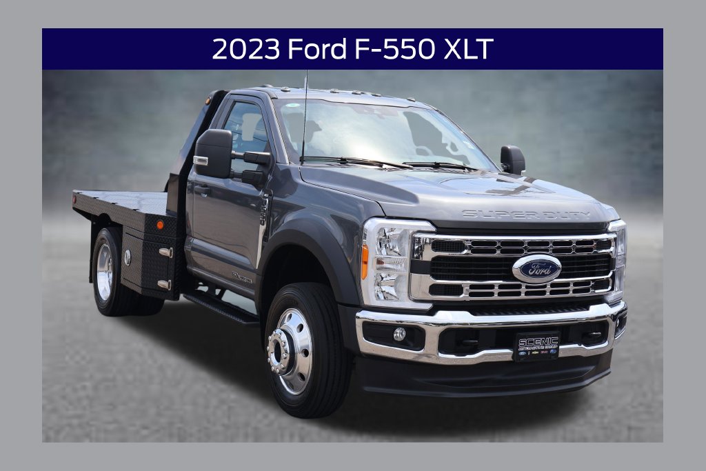 2023 Ford F-550 Super Duty Chassis Cab XLT