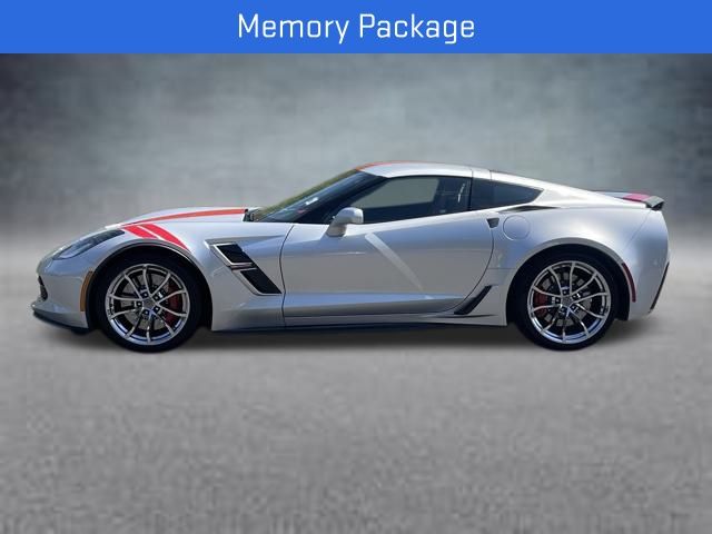 2019 Chevrolet Corvette Grand Sport 3LT photo 2