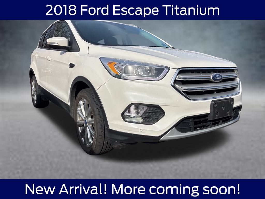 2018 Ford Escape Titanium's photo