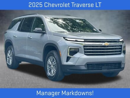 2025 Chevrolet Traverse LT SUV