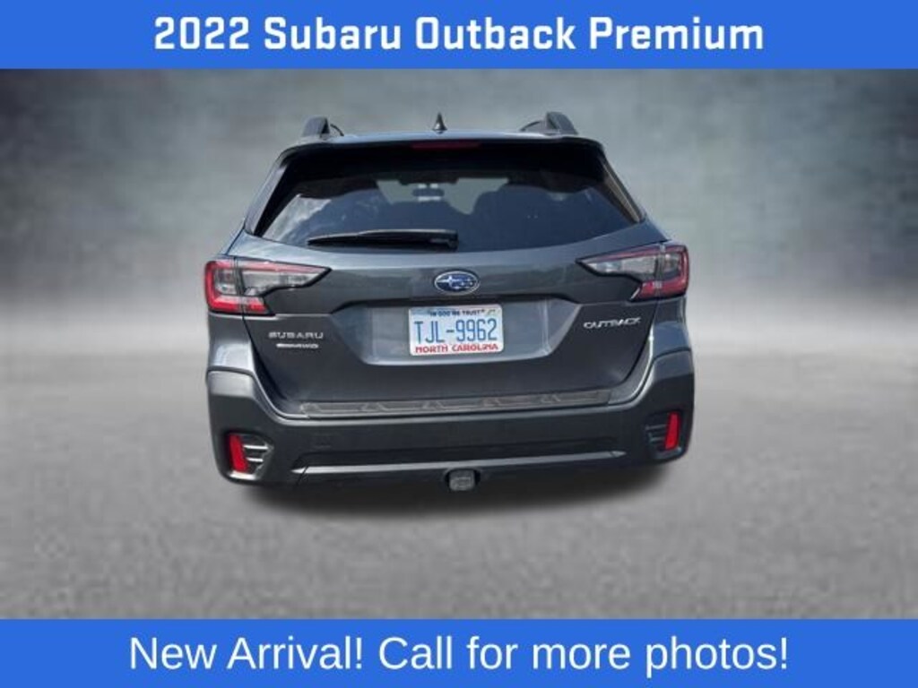 Used 2022 Subaru Outback Premium SUV