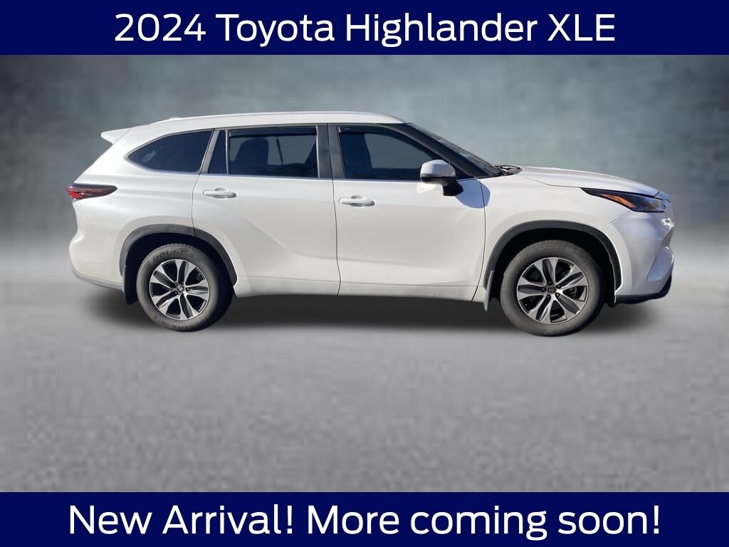 Used 2024 Toyota Highlander XLE SUV