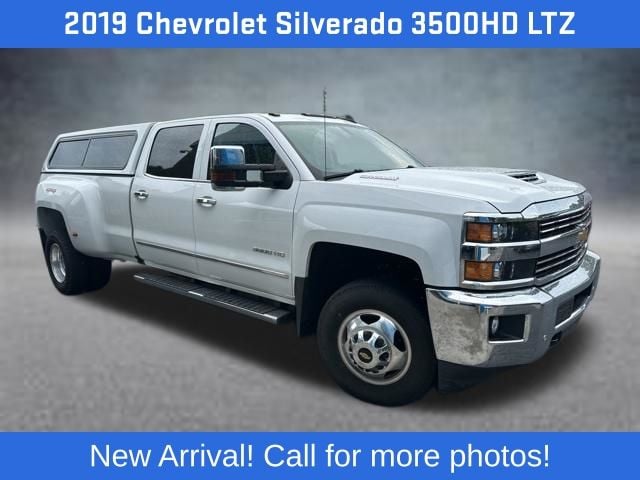 2019 Chevrolet Silverado HD LTZ 4WD Crew Cab Standard Box SRW's photo