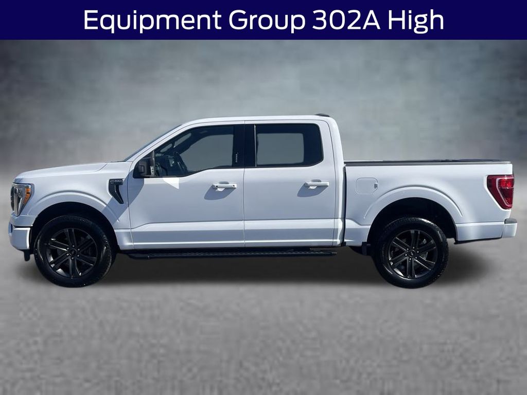2021 Ford F-150 XLT photo 2