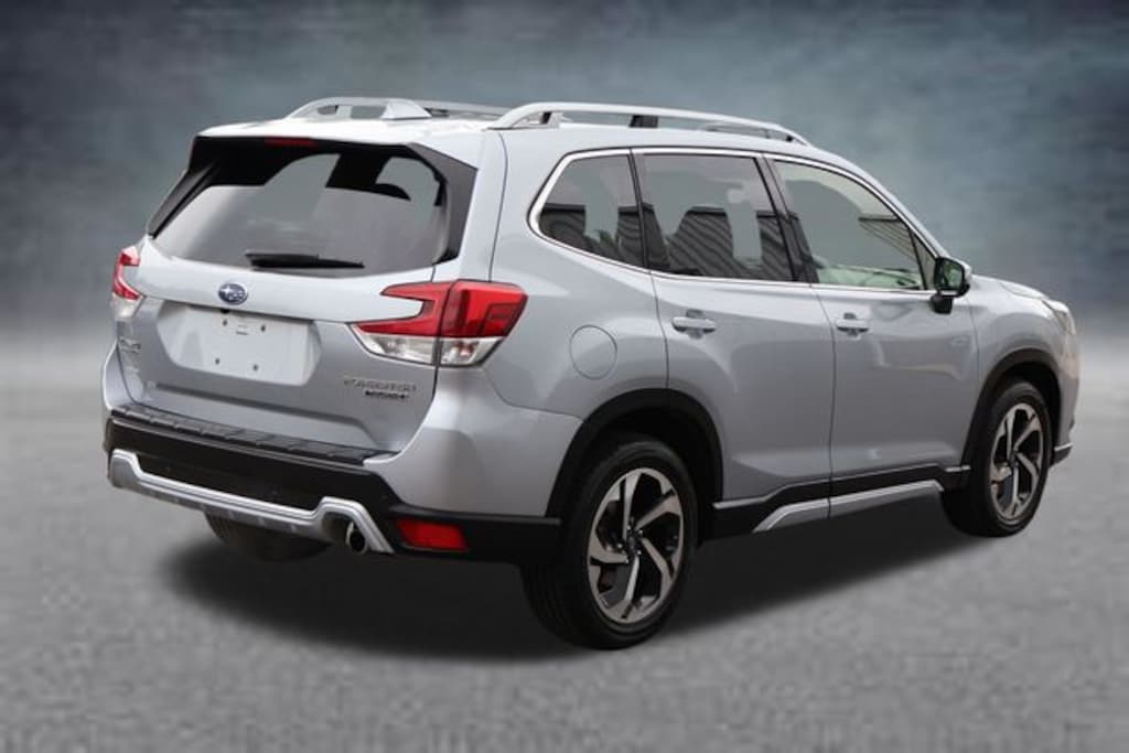 Used 2023 Subaru Forester Touring SUV