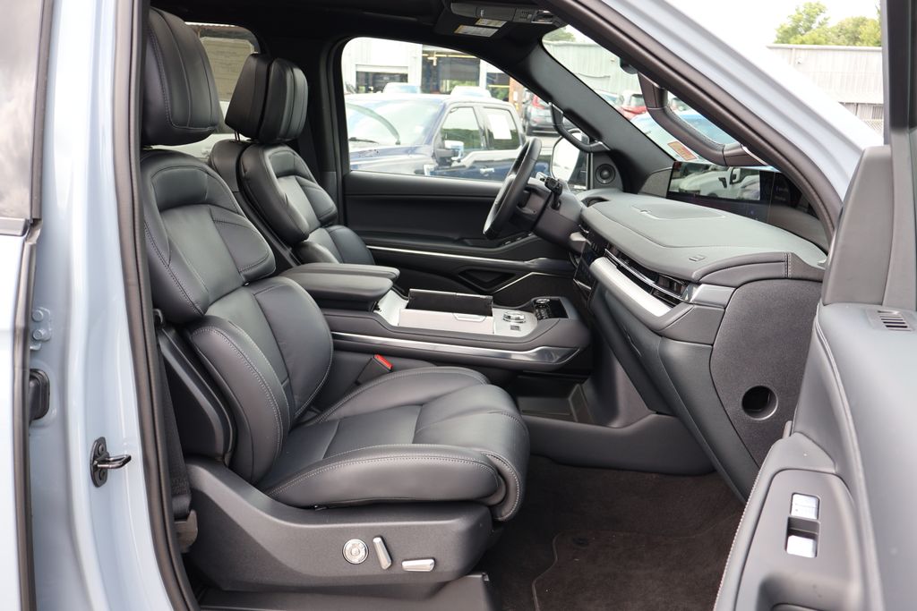 2026 Lincoln Navigator Reserve - Photo 26