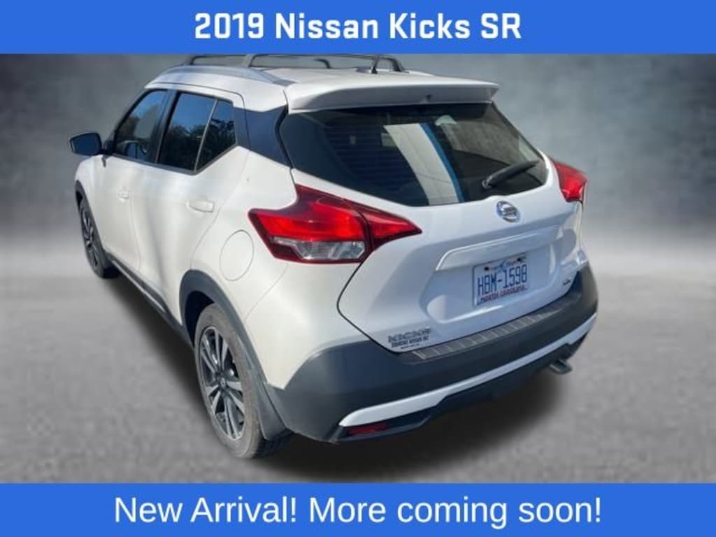 Used 2019 Nissan Kicks SR SUV