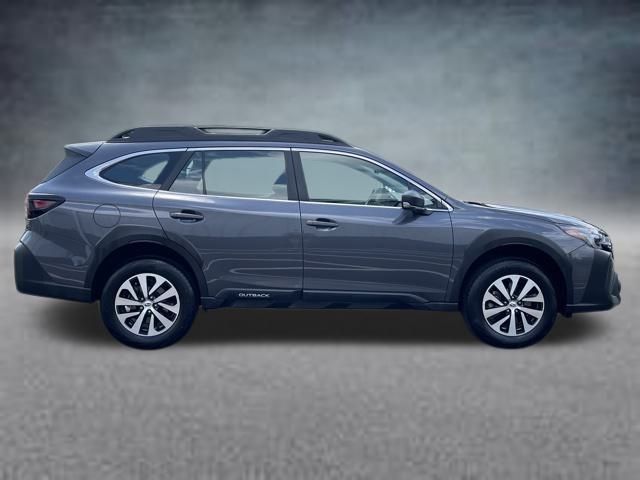 2025 Subaru Outback 2.5i photo 3