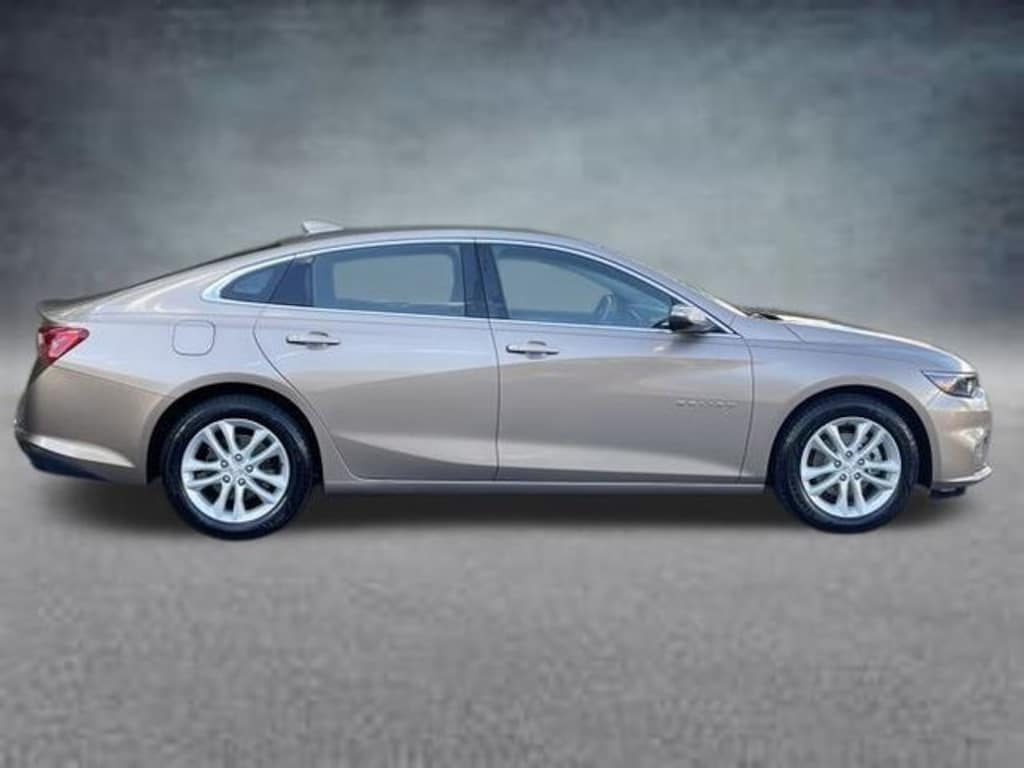 Used 2018 Chevrolet Malibu LT Sedan