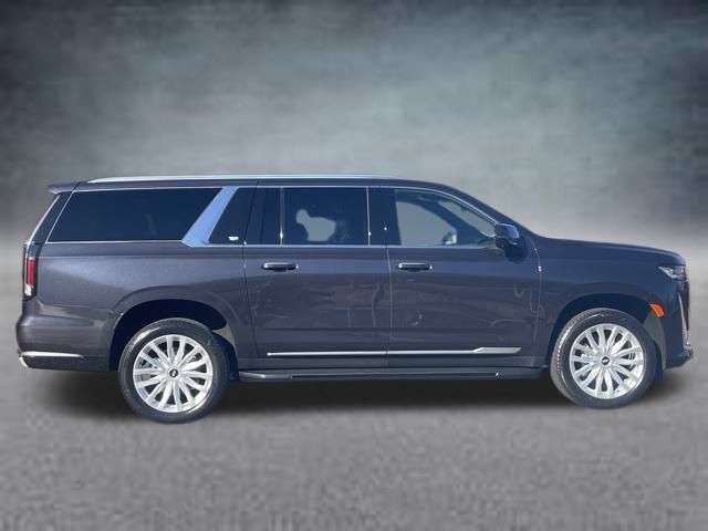 2024 Cadillac Escalade ESV Luxury photo 4