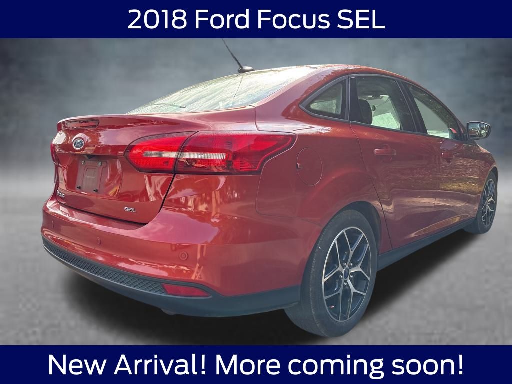 2018 Ford Focus SEL photo 4