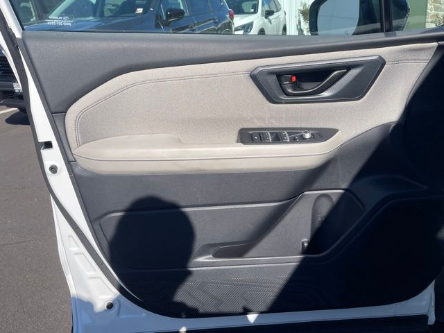 2026 Subaru Forester Premium - Photo 14