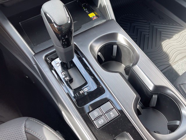 2026 Subaru Outback Limited - Photo 13