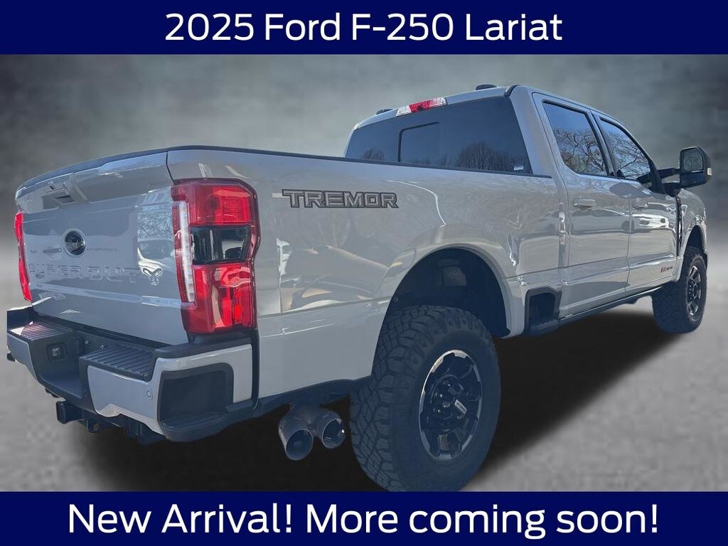 Used 2025 Ford F-250 SD Lariat Truck