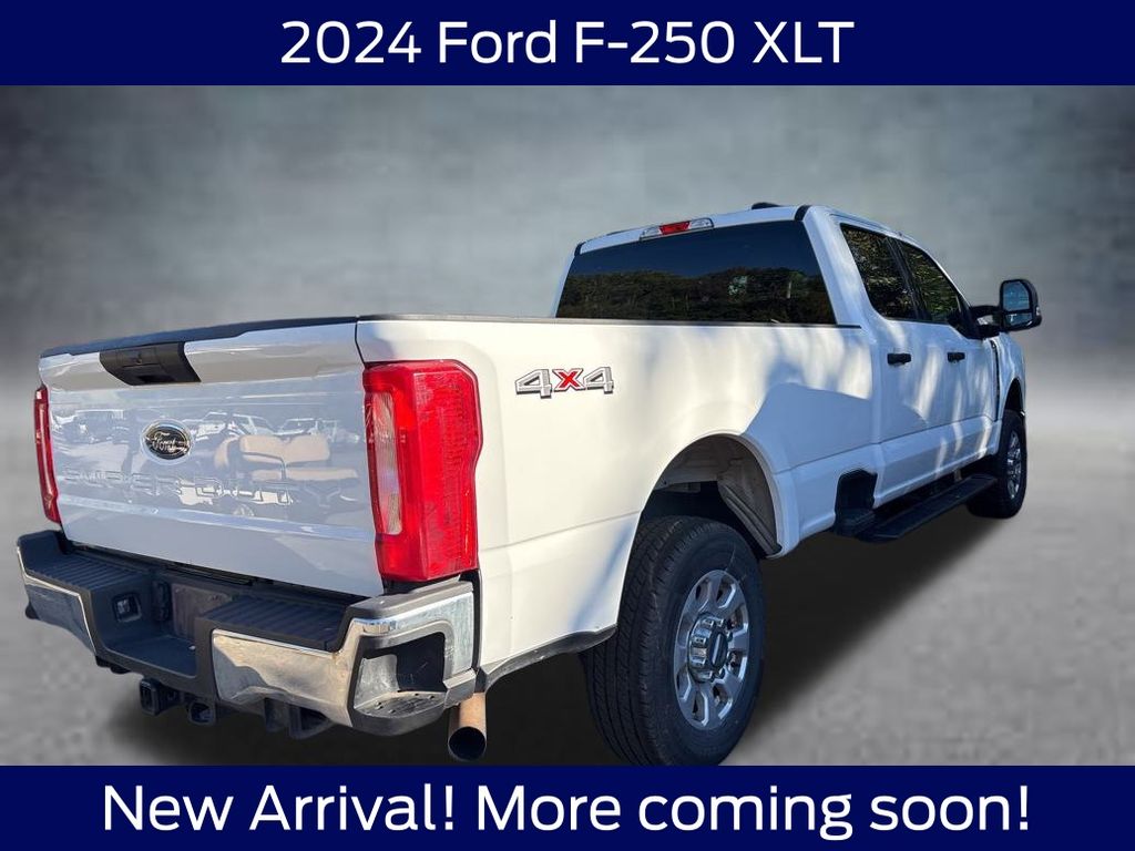 2024 Ford F-250 XLT photo 3