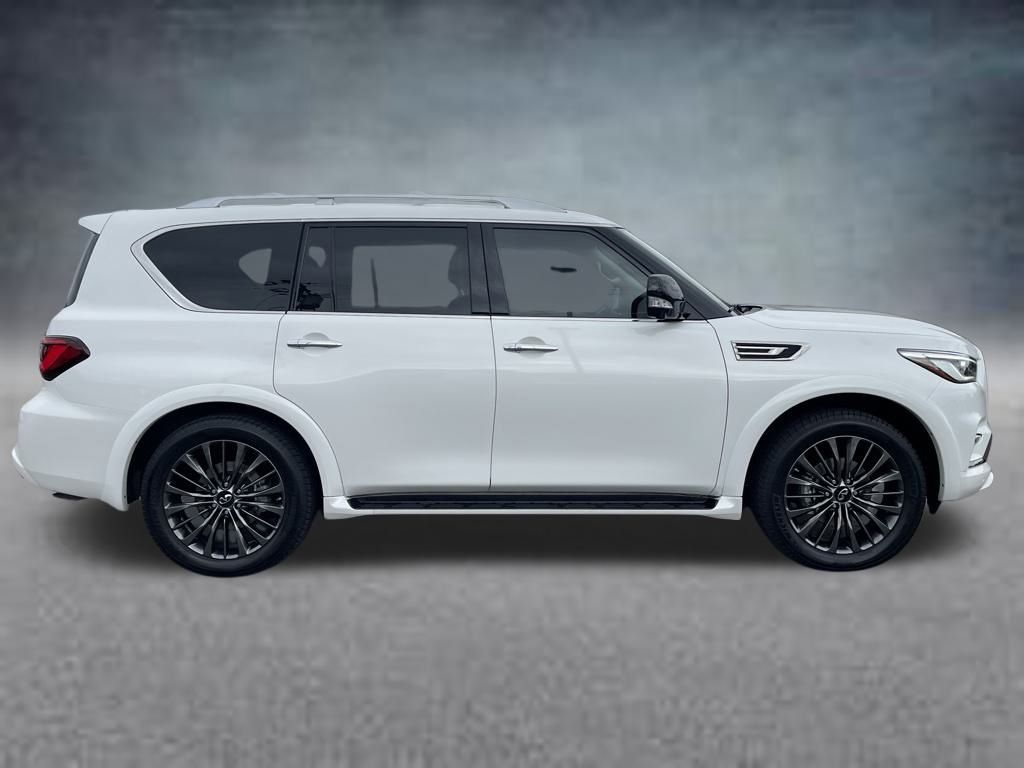 2021 Infiniti QX80 Premium Select photo 3