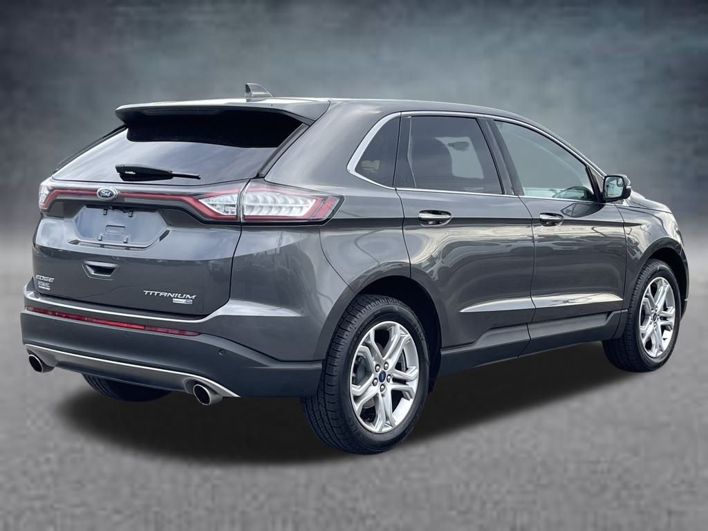 2018 Ford Edge Titanium photo 3