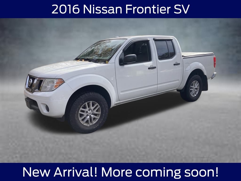 2016 Nissan Frontier SV photo 3
