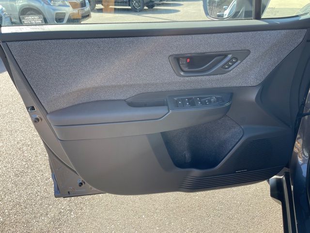 2026 Subaru Outback Limited - Photo 13