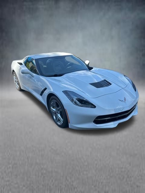 2017 Chevrolet Corvette Stingray 1LT photo 2