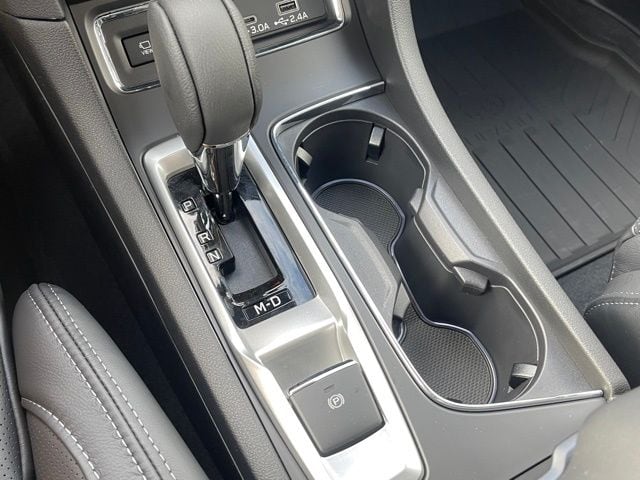 2026 Subaru Ascent Limited - Photo 13