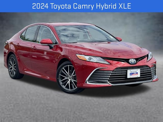 2024 Toyota Camry Hybrid XLE