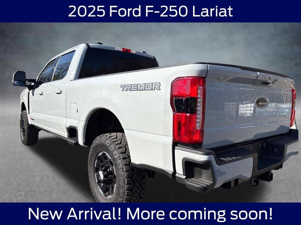 Used 2025 Ford F-250 SD Lariat Truck