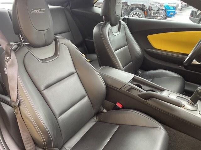 2011 Chevrolet Camaro 3LT 2SS photo 2