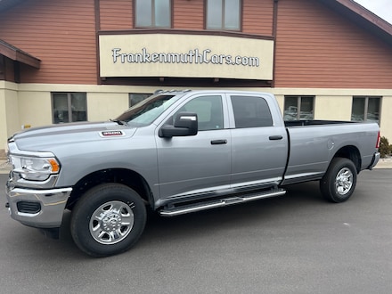 2024 Ram 3500 TRADESMAN CREW CAB 4X4 8' BOX Pickup