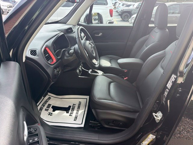 2023 Jeep Renegade Trailhawk - Photo 28