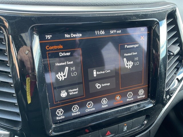 2021 Jeep Cherokee Limited photo 3