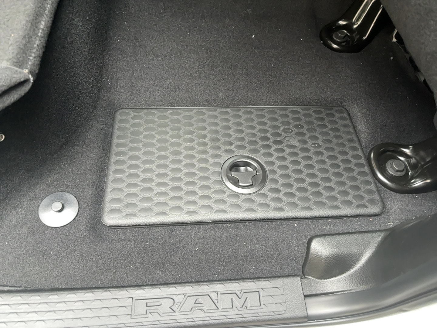 2026 RAM 2500 Big Horn - Photo 19