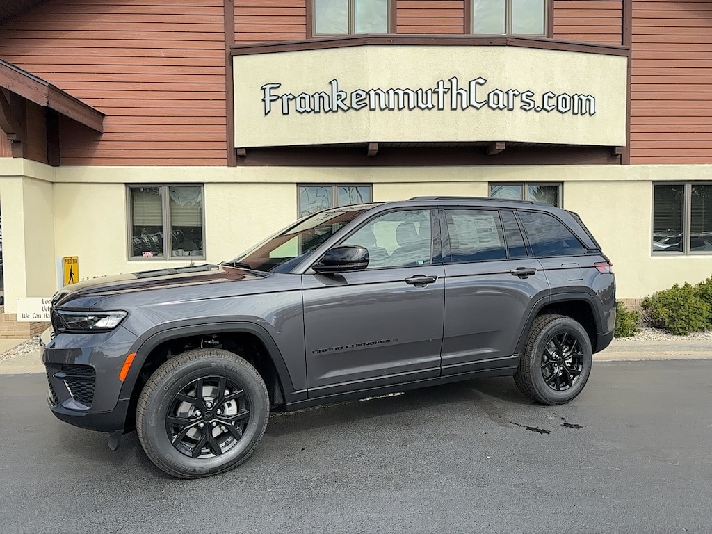 New 2025 Jeep Grand Cherokee ALTITUDE X 4X4 Sport Utility