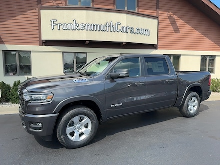 2025 Ram 1500 BIG HORN CREW CAB 4X4 5'7 BOX Pickup