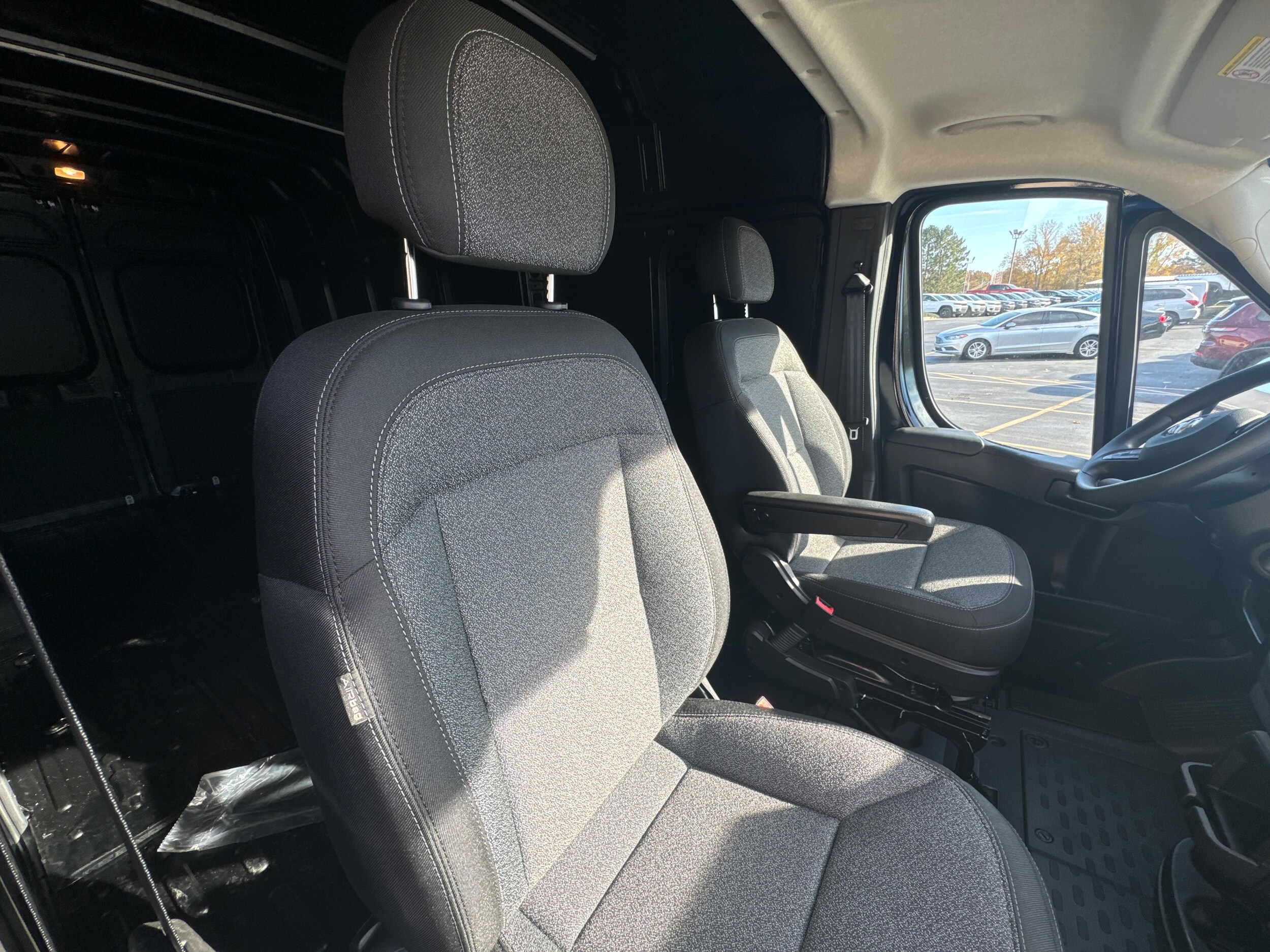 2025 Ram ProMaster 3500 photo 3