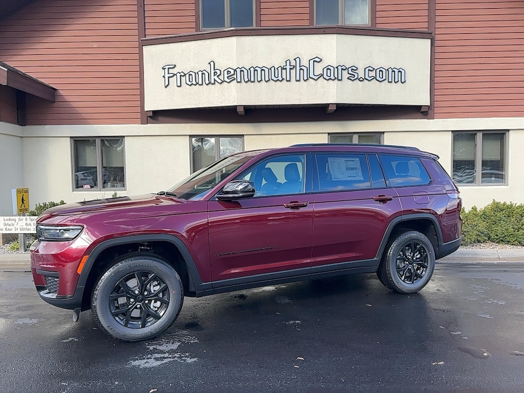 New 2025 Jeep Grand Cherokee L ALTITUDE X 4X4 Sport Utility