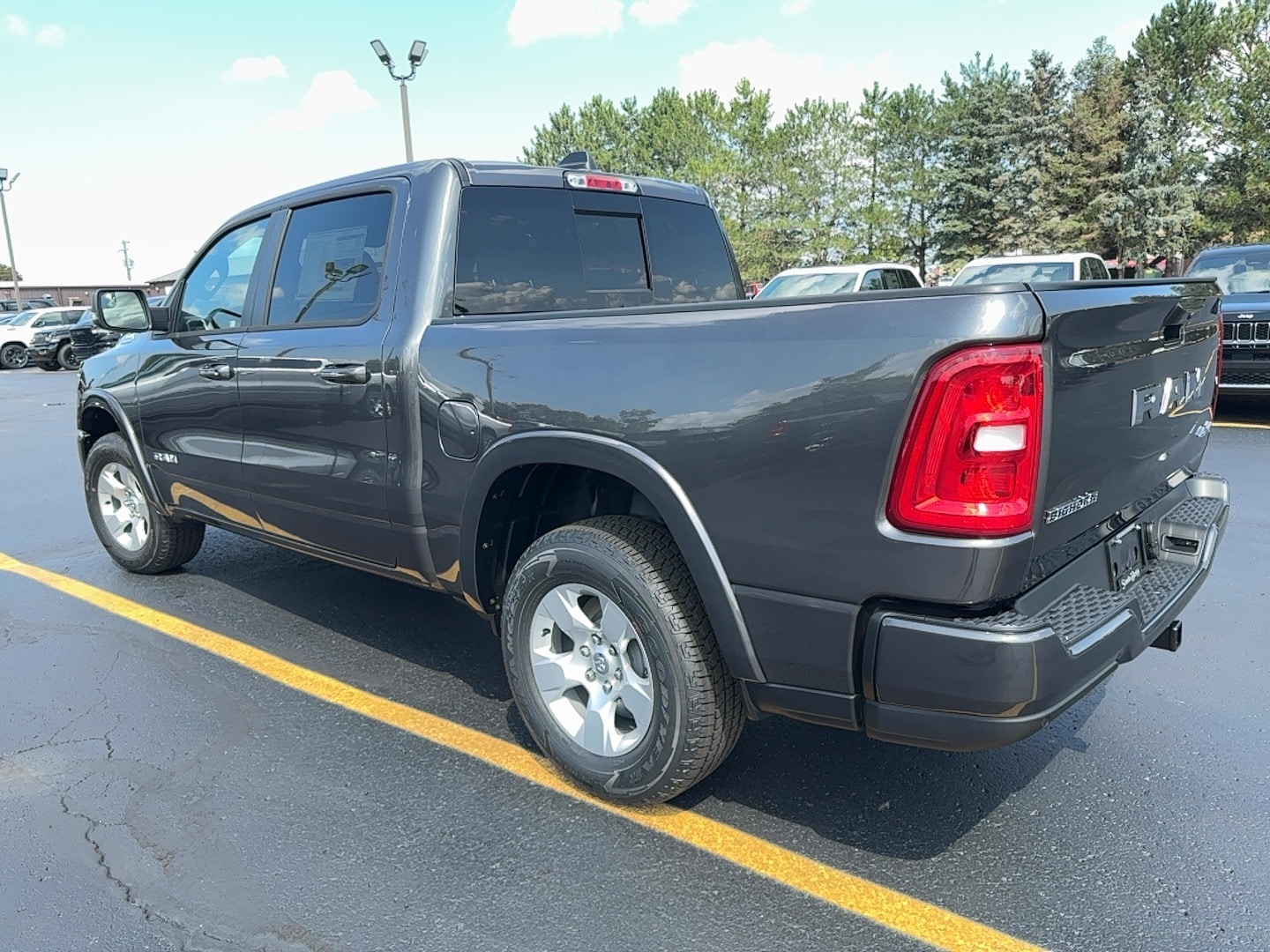 View vehicle photo 2