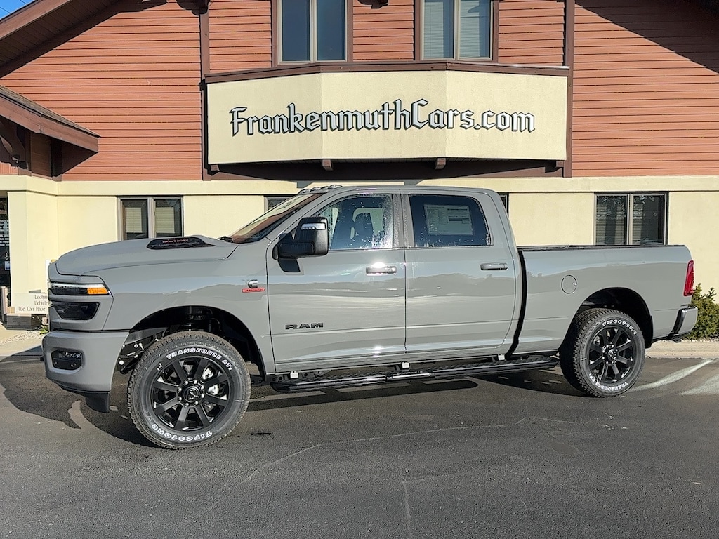New 2026 Ram 2500 LARAMIE CREW CAB 4X4 6'4 BOX Pickup