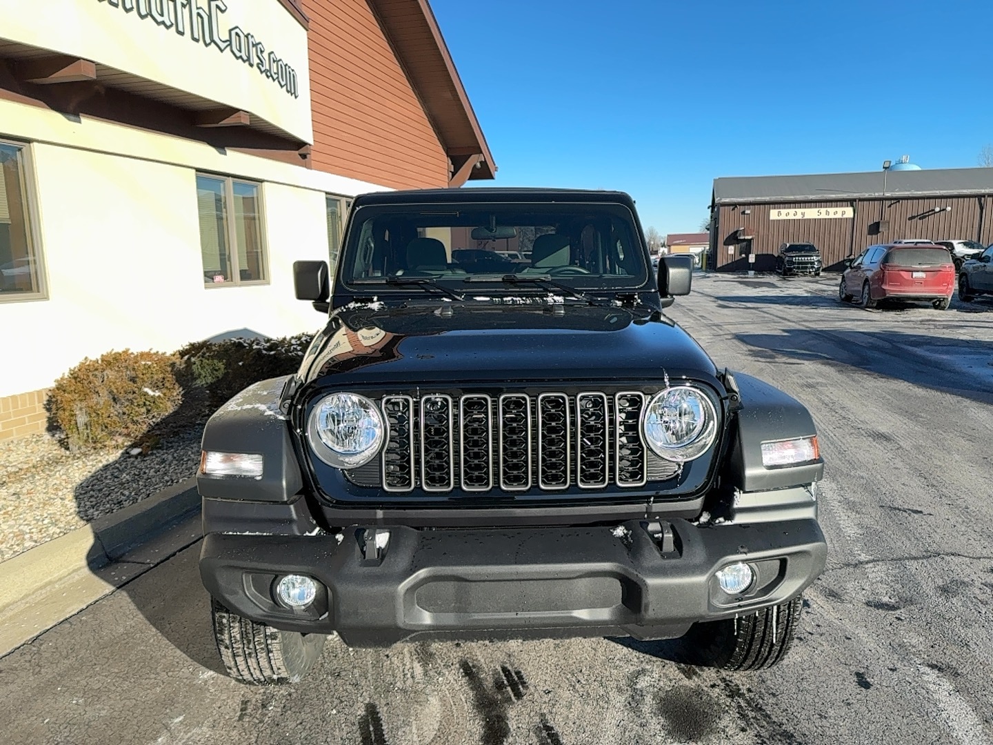 View vehicle photo 2
