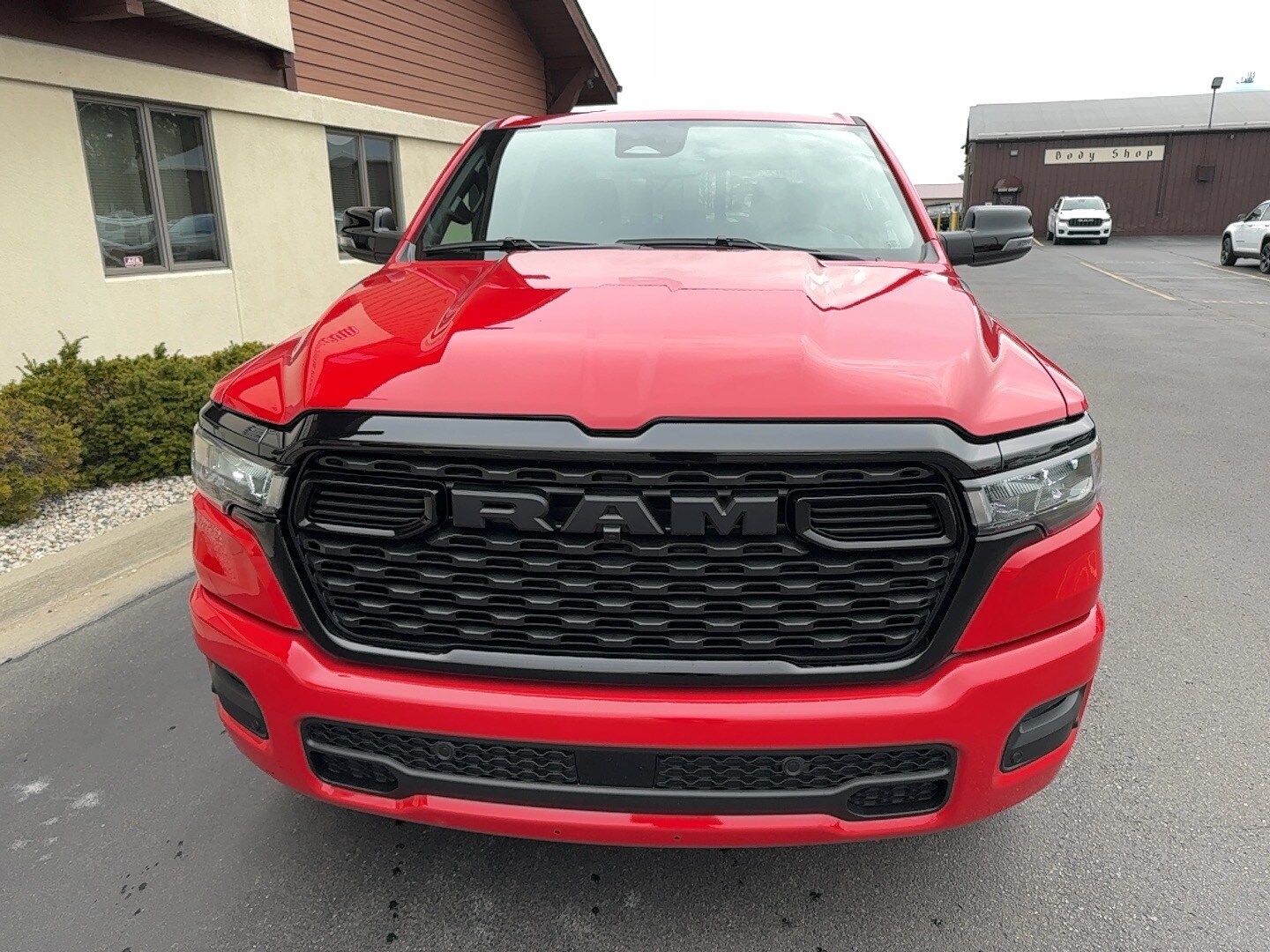 2025 Ram 1500 Big Horn photo 3