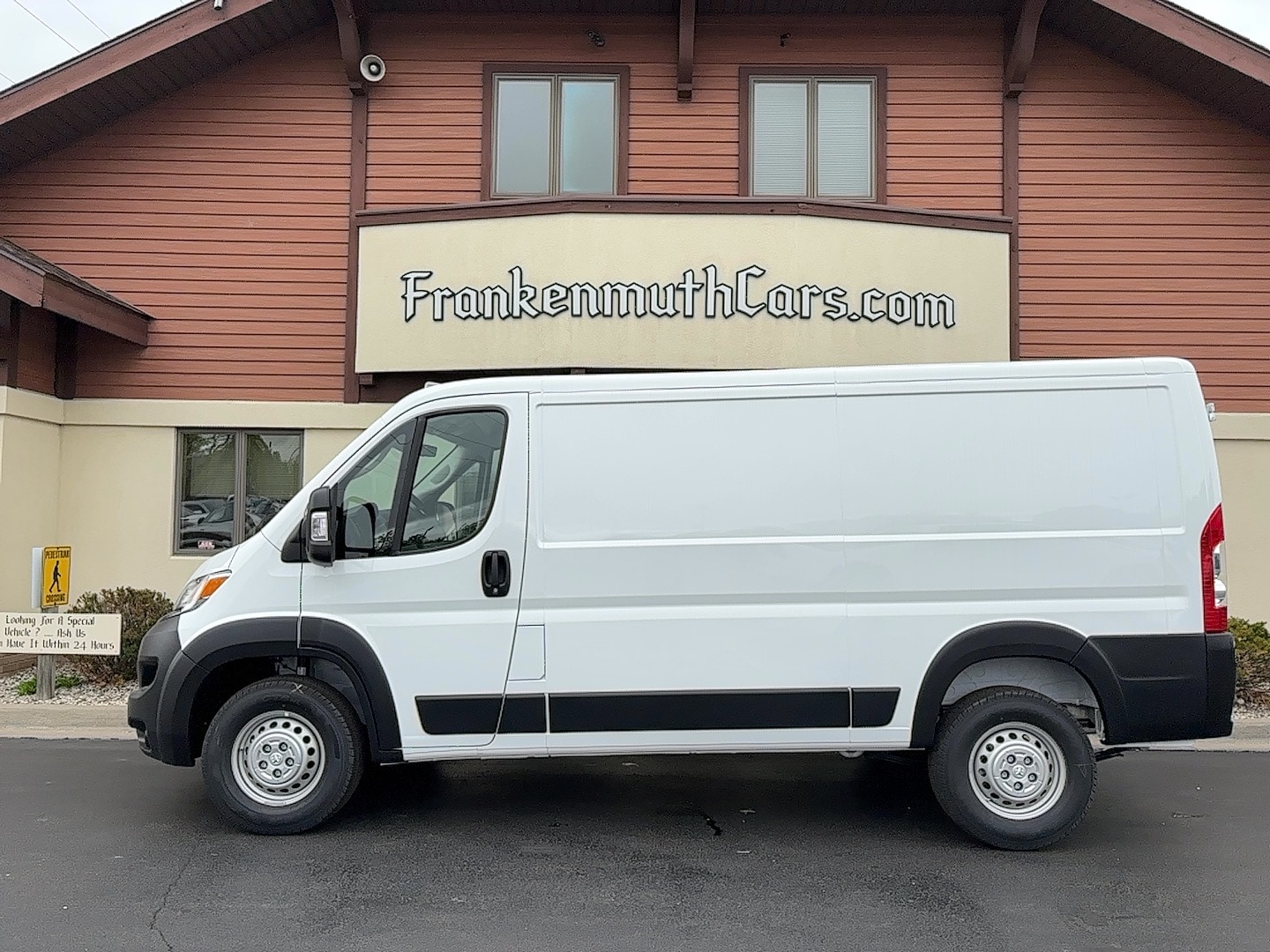 2026 RAM ProMaster 1500 Tradesman 136" WB Low Roof's photo